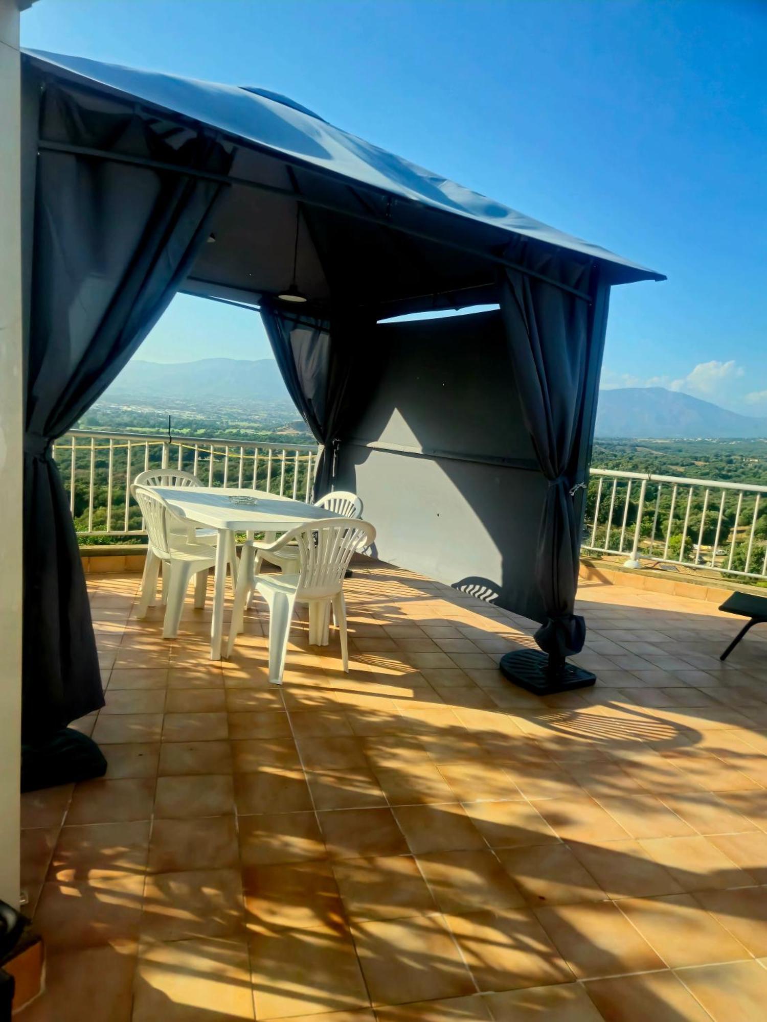 Charmant T2 Bastelicaccia Exterior foto